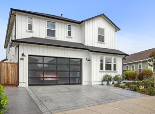 3948 Millbrook Dr, Santa Rosa, CA 95404