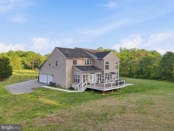 5th image of 19081 Poplar Ridge Rd