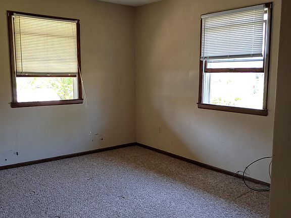 5th image of 8710 Flagler St