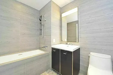 Rented by Gulia Wang, LREB