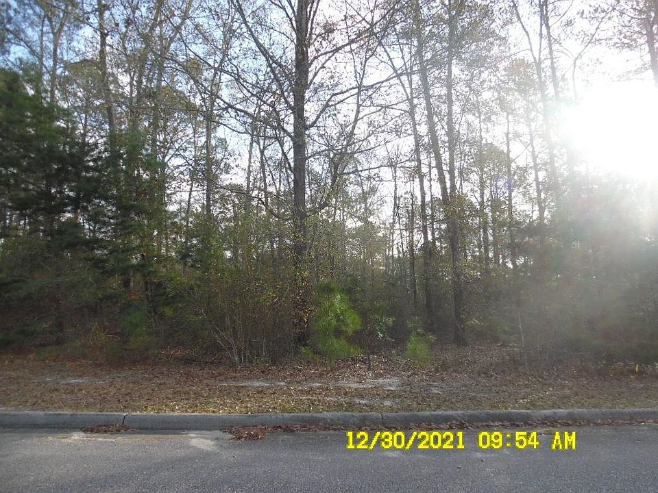2nd image of 1 Daisy Lane Easley Rd