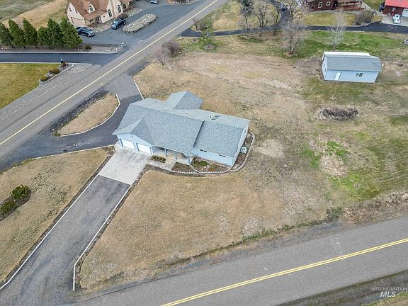 2nd image of 6311 Wapiti Dr