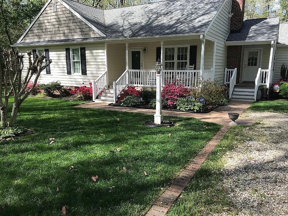 1st image of 13703 Ramblewood Dr