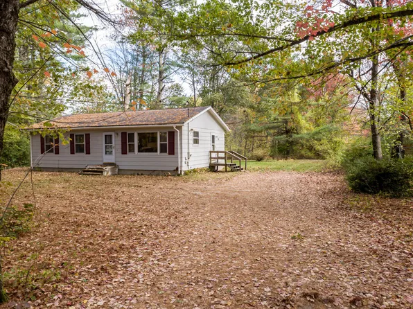 263 Gray Road, Cumberland, ME 04021