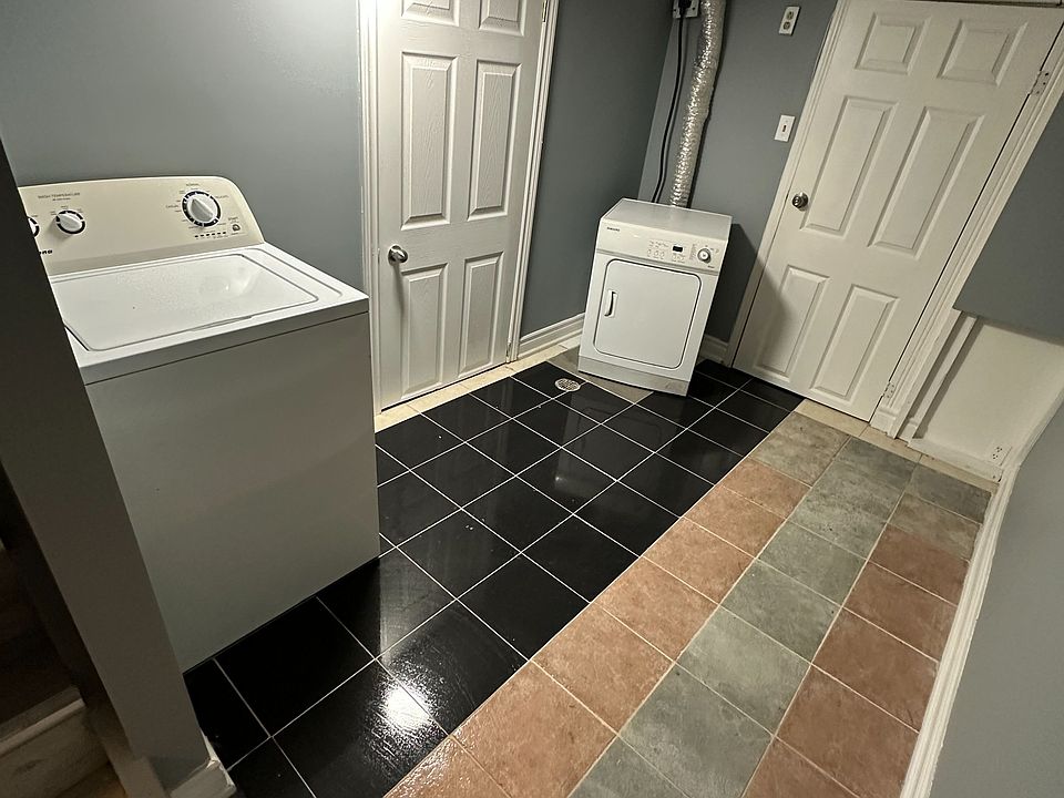2nd image of 683 Mortimer Ave