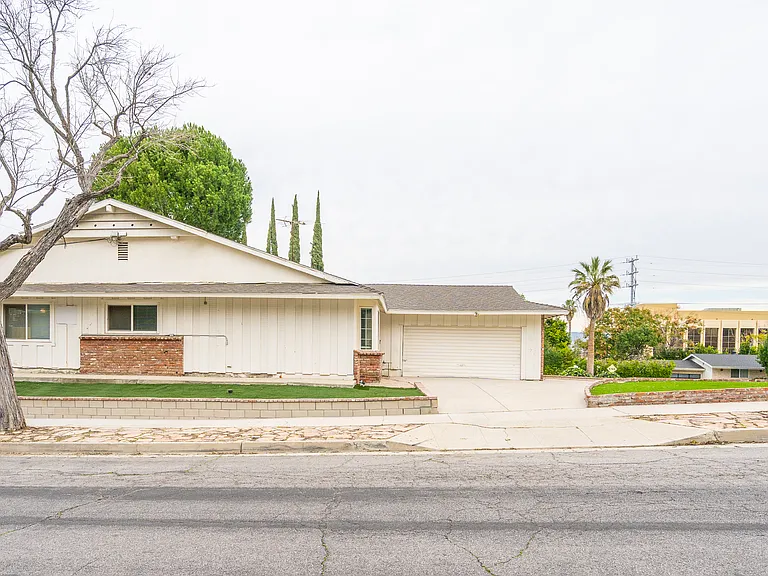 5901 Hanna Ave — Photo 12