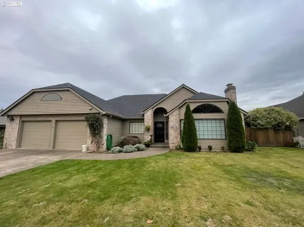 1078 N Grant St, Canby, OR 97013