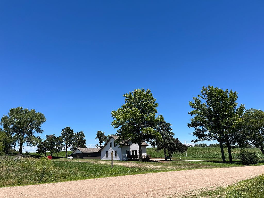 2540 County Road C - Property Image