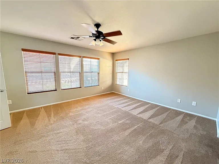 7237 Mineral Park Ave — Photo 14