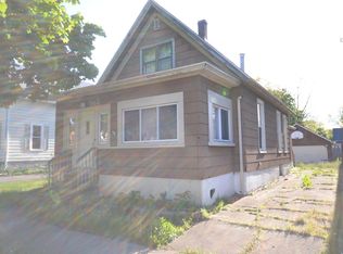 316 Orchard St, Elgin, IL 60123