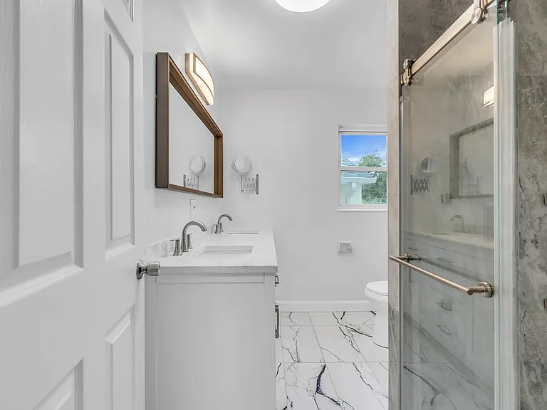 63 Livingston Ave #A — Photo 18