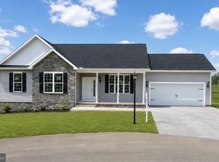 7 Chickadee Ct #C4, Gettysburg, PA 17325