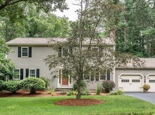 32 Heritage Hill Dr, Lakeville, MA 02347