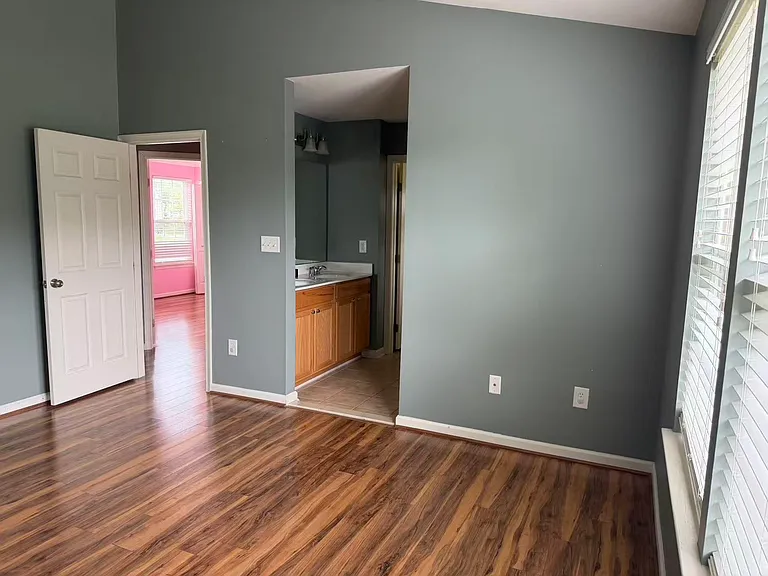 7726 Heathers Ln — Photo 42