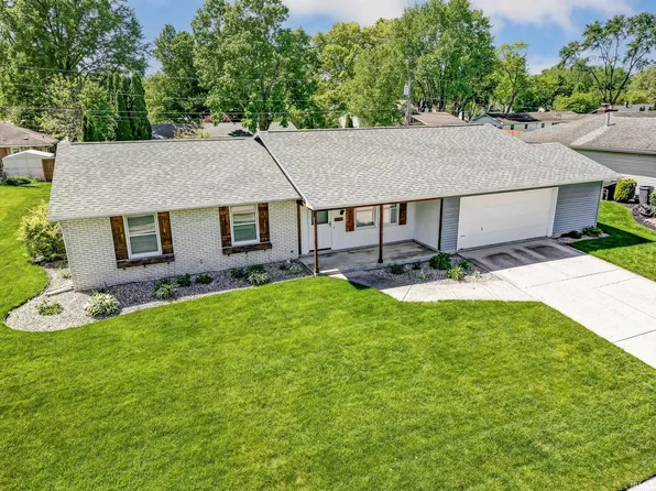 1505 Shoreview Dr, Fort Wayne, IN 46819