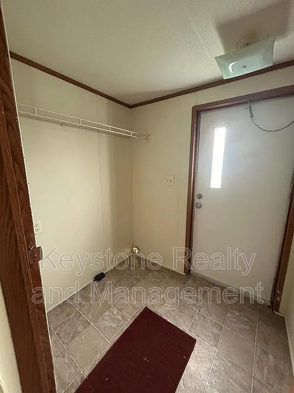 3 bed, 2.0 bath, 1280 sqft, $850 — Photo 4