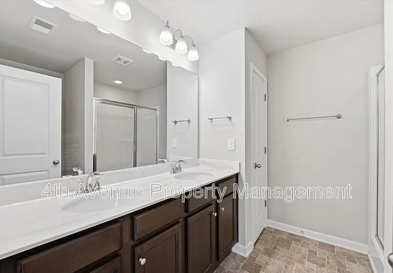 3403 Abbey Way — Photo 16