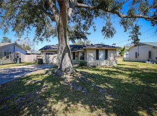 328 W Sale Rd, Lake Charles, LA 70605