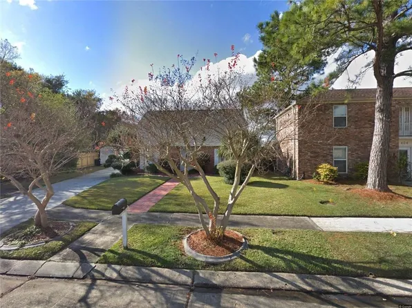 400 Bowler Dr, Harahan, LA 70123
