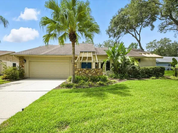 2840 Valencia Ln W, Palm Harbor, FL 34684