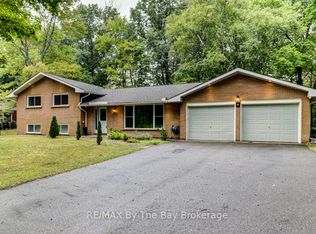 63 Rodrium Rd, Wasaga Beach, ON L9Z 1R5