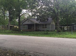 1010 E Sunnyside St, Houston, TX 77076