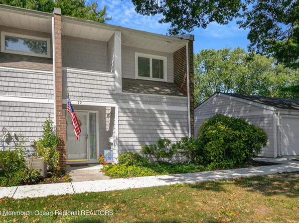 49 Locust Way, Spring Lake Heights, NJ 07762