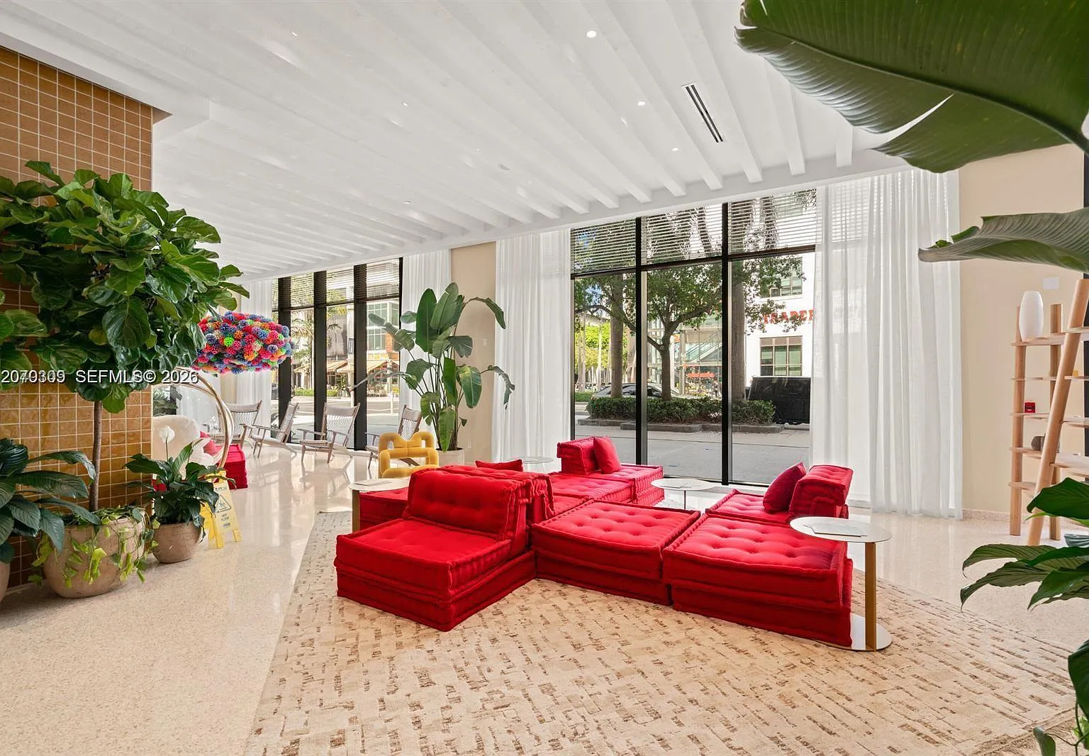 The Standard Residences — Photo 4