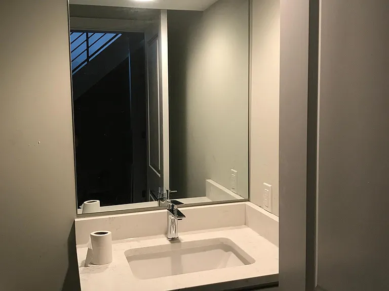 1914 W Girard Ave #1 — Photo 10