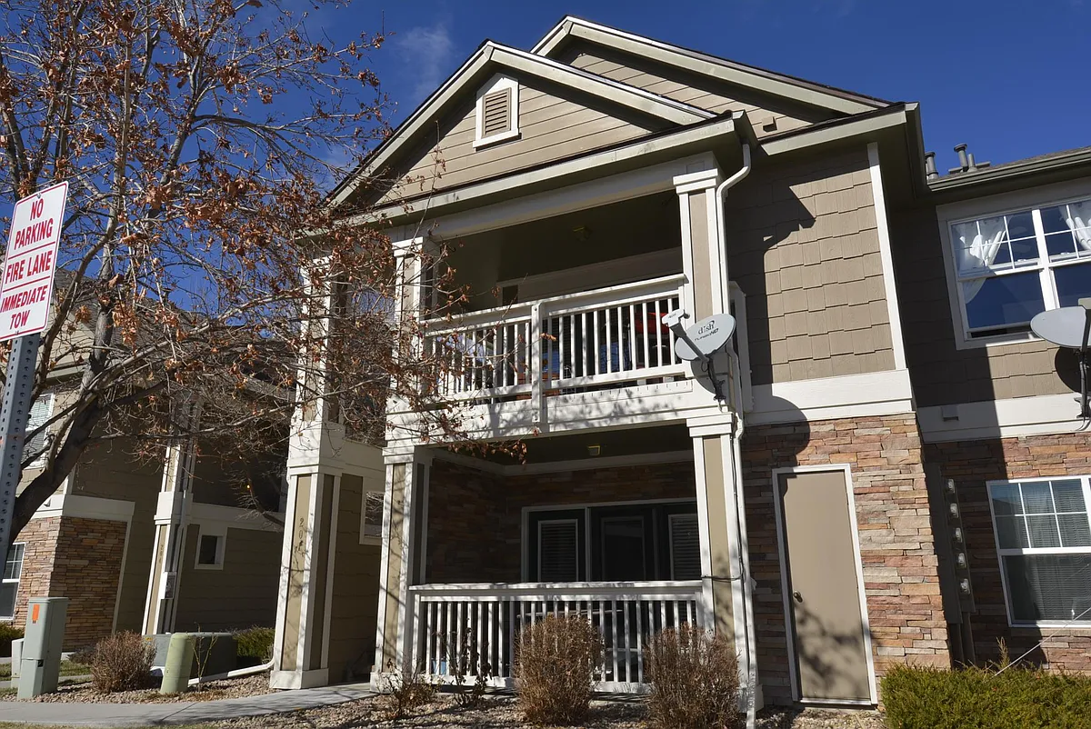 Photo 2 of 28 - 4385 S Balsam St #14-201 - Littleton, CO Building Photo - 4385 S Balsam St #14-201