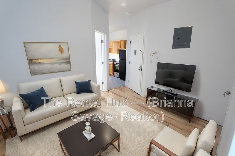 1st image of 91 Elm St APT 3D