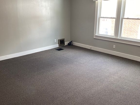 2nd image of 12 Guilfoyle Ave #2