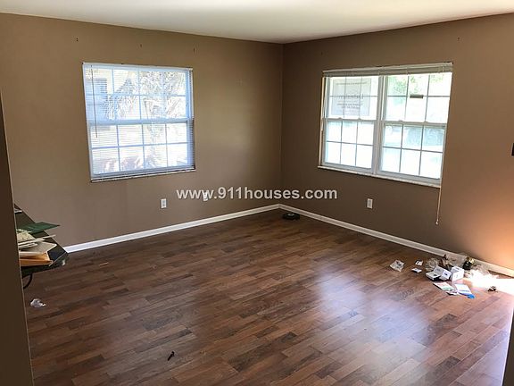 4th image of 2459 44th St S