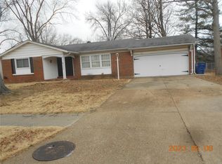 3036 Aberdeen Dr, Florissant, MO