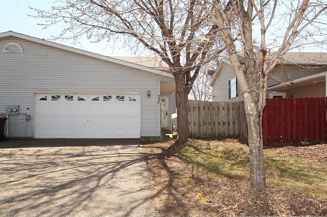 1st image of 557 Kendall Dr