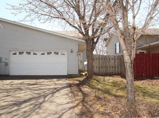 557 Kendall Dr, Hastings, MN 55033