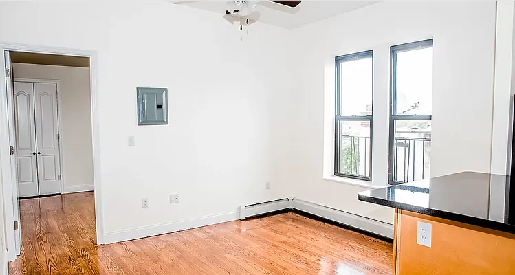 Rented by Compass | media 9