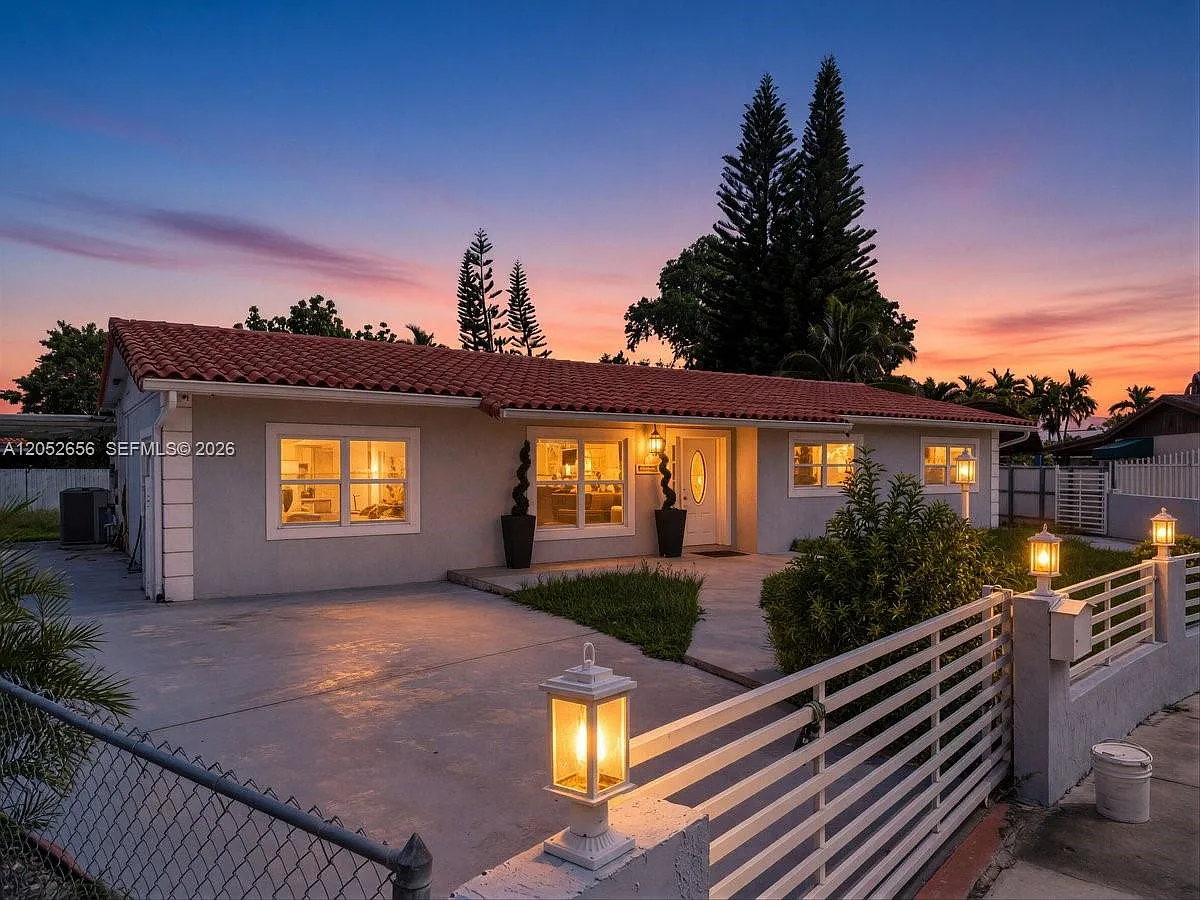 Southwest Manors Sec 8pb — Photo 1