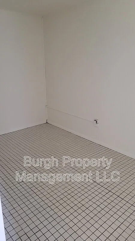 1 bed, 1.0 bath, $675 — Photo 3