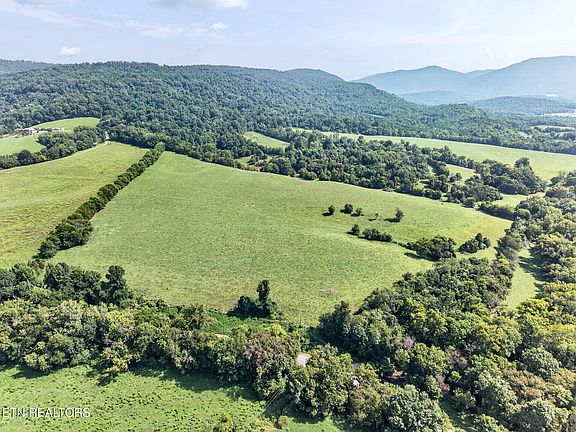 4th image of 5210 Lowes Gap Rd