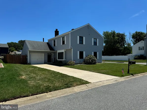 10 Birchwood Pl, Logan Township, NJ 08085