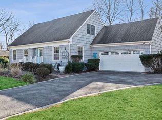 10 Highview Blvd, Brookhaven, NY 11719