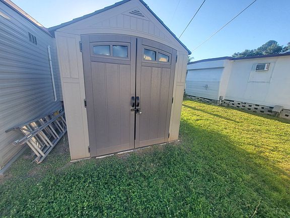 4th image of 14300 66th St N #208