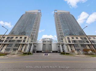 36 Lee Centre Dr #1212, Toronto, ON M1H 3K2