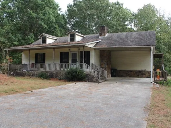 2966 Blue Rd, Tuscumbia, AL 35674