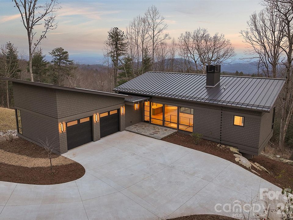 1st image of 751 New Sprout Ln