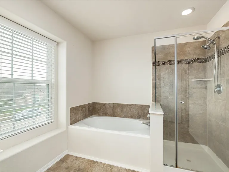 20102 Bayliss Manor Ln — Photo 23