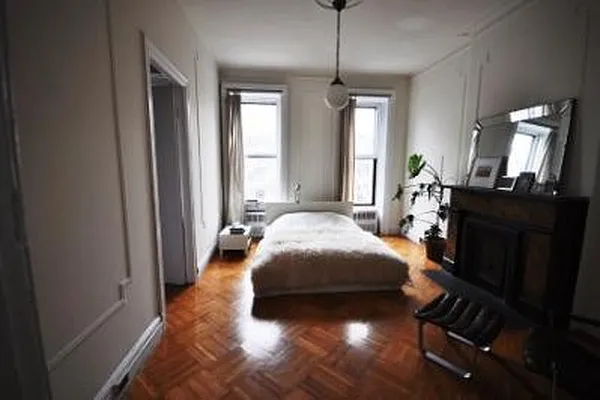 Rented by Corcoran | media 22