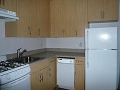 4th image of 10025 87th Ave