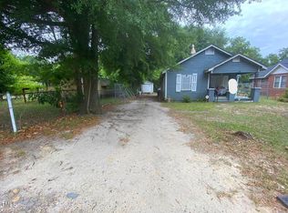 107 May St, Fayetteville, NC 28306